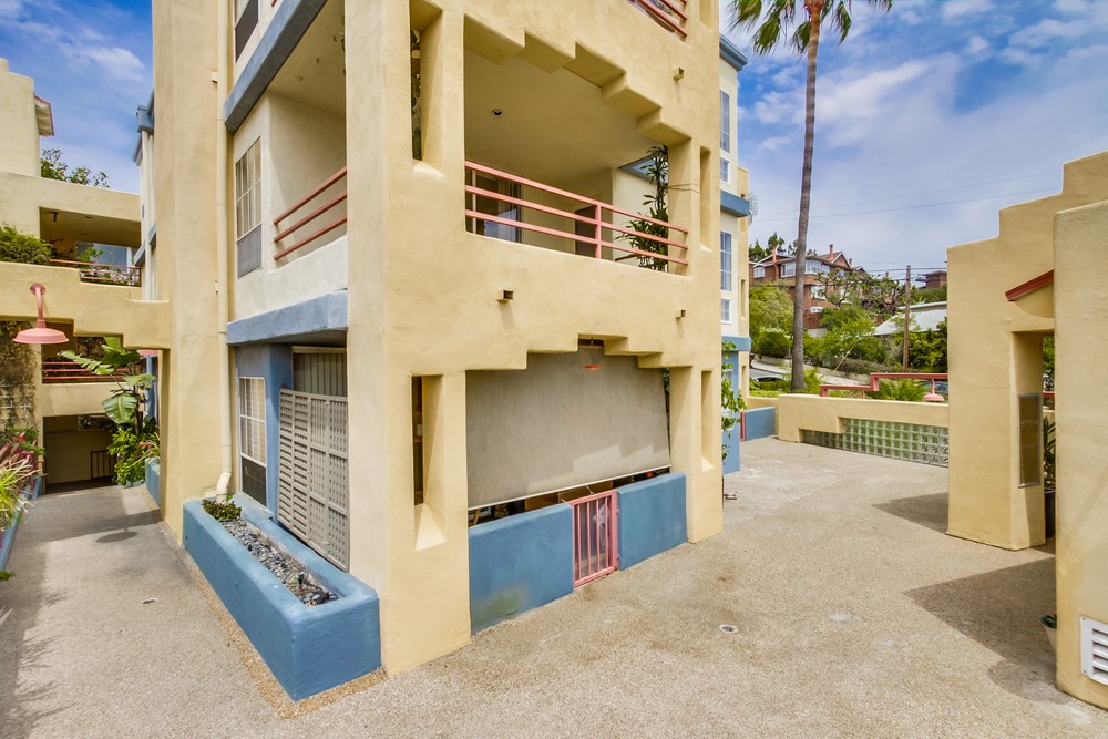 Virtual tour photo 36 of 44 for 3502 Pringle St