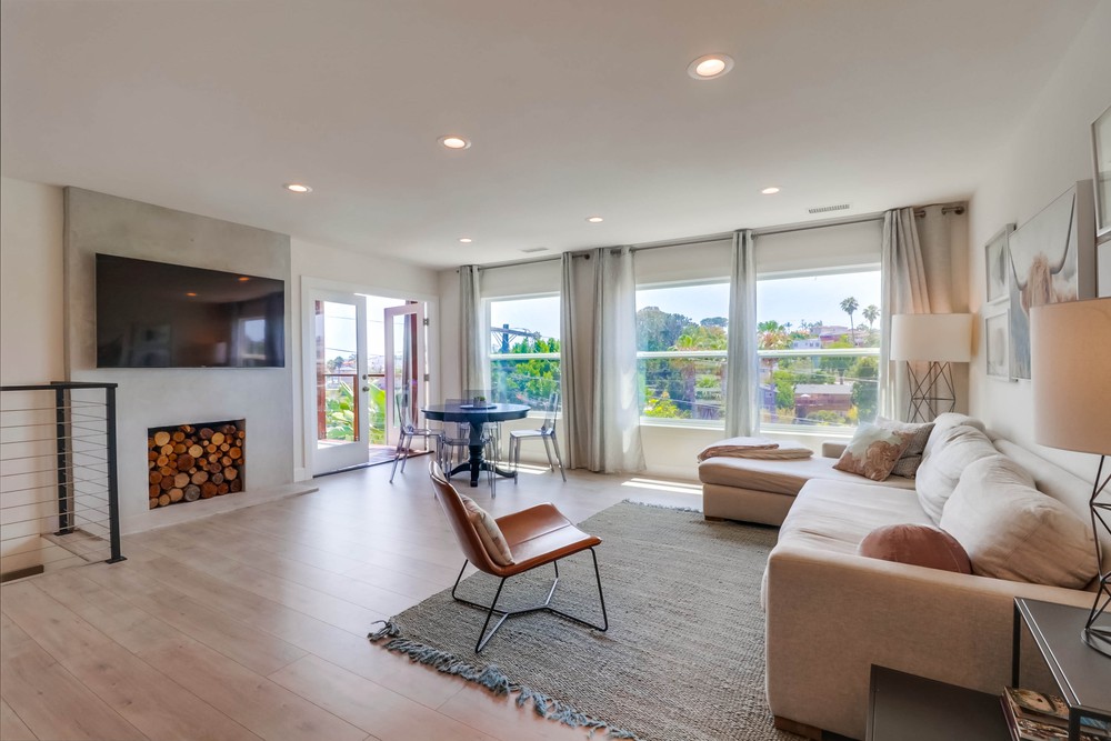 Virtual tour photo 11 of 60 for 3503 Quimby St