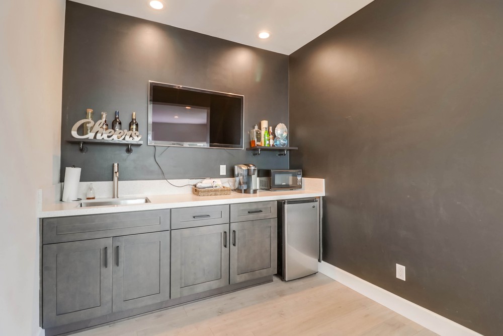 Virtual tour photo 26 of 60 for 3503 Quimby St