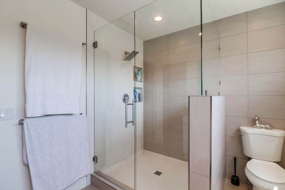 Virtual tour photo 31 of 60 for 3503 Quimby St