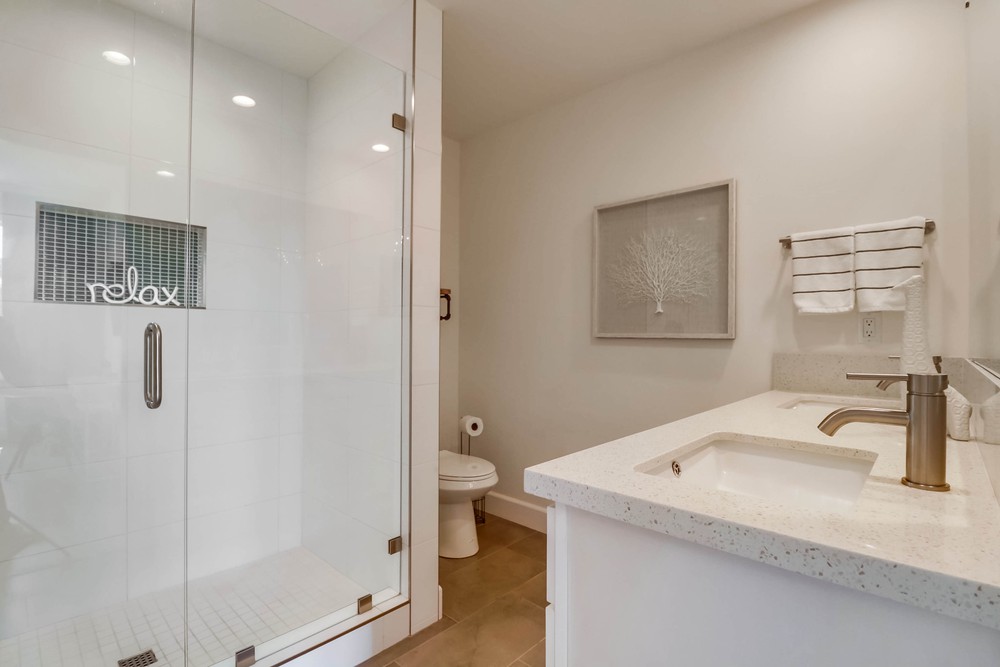 Virtual tour photo 39 of 60 for 3503 Quimby St