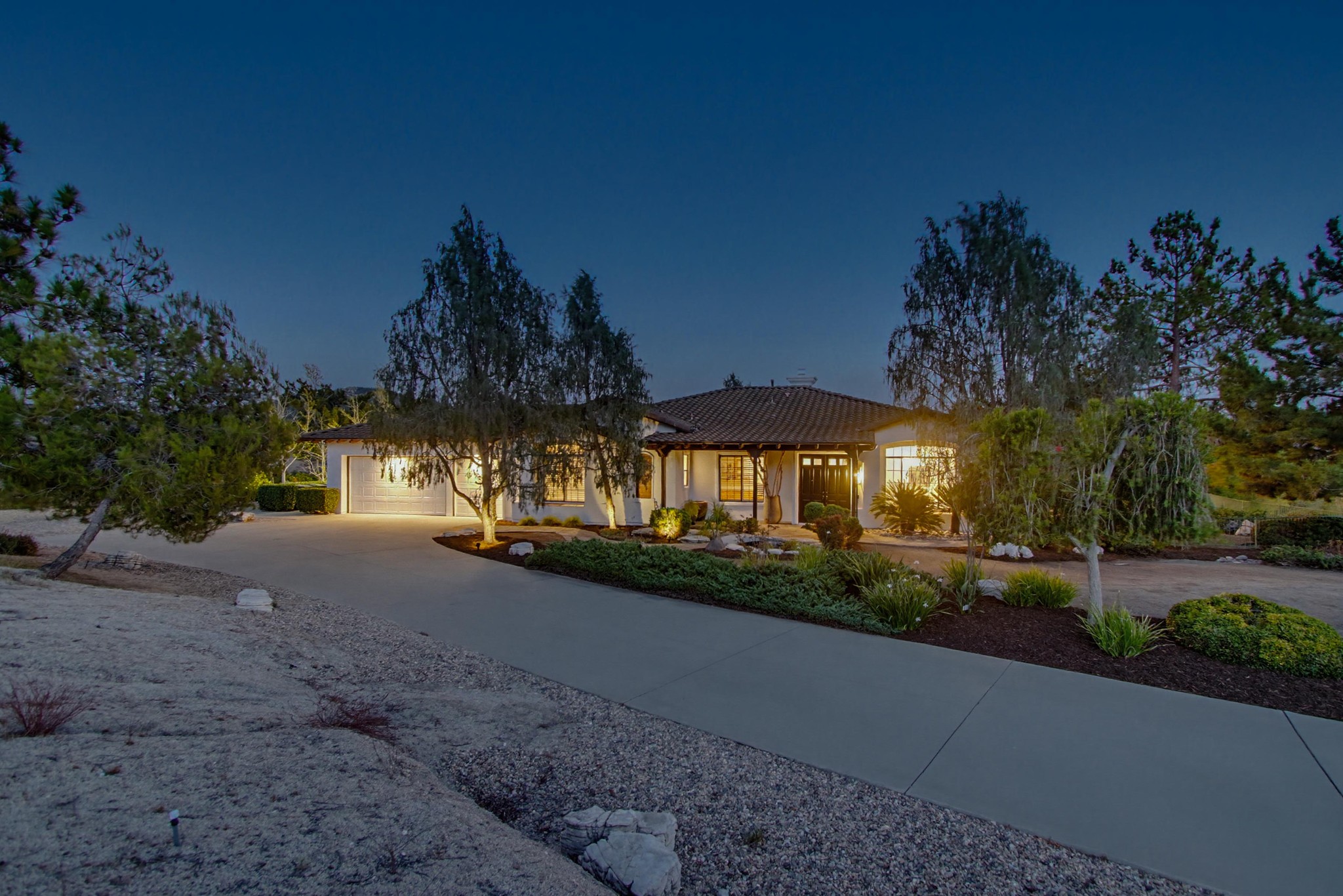 Virtual tour photo 1 of 142 for 3504 Nettle Pl