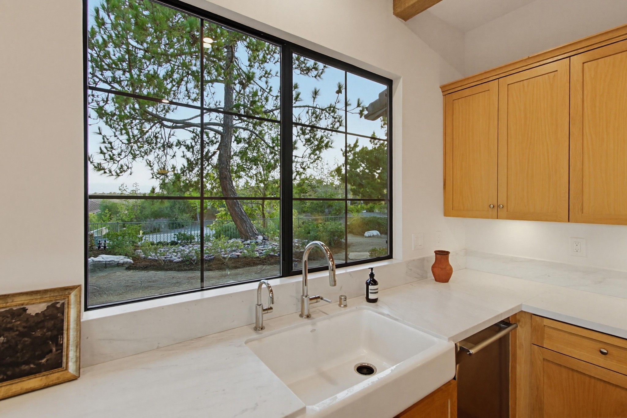 Virtual tour photo 37 of 142 for 3504 Nettle Pl