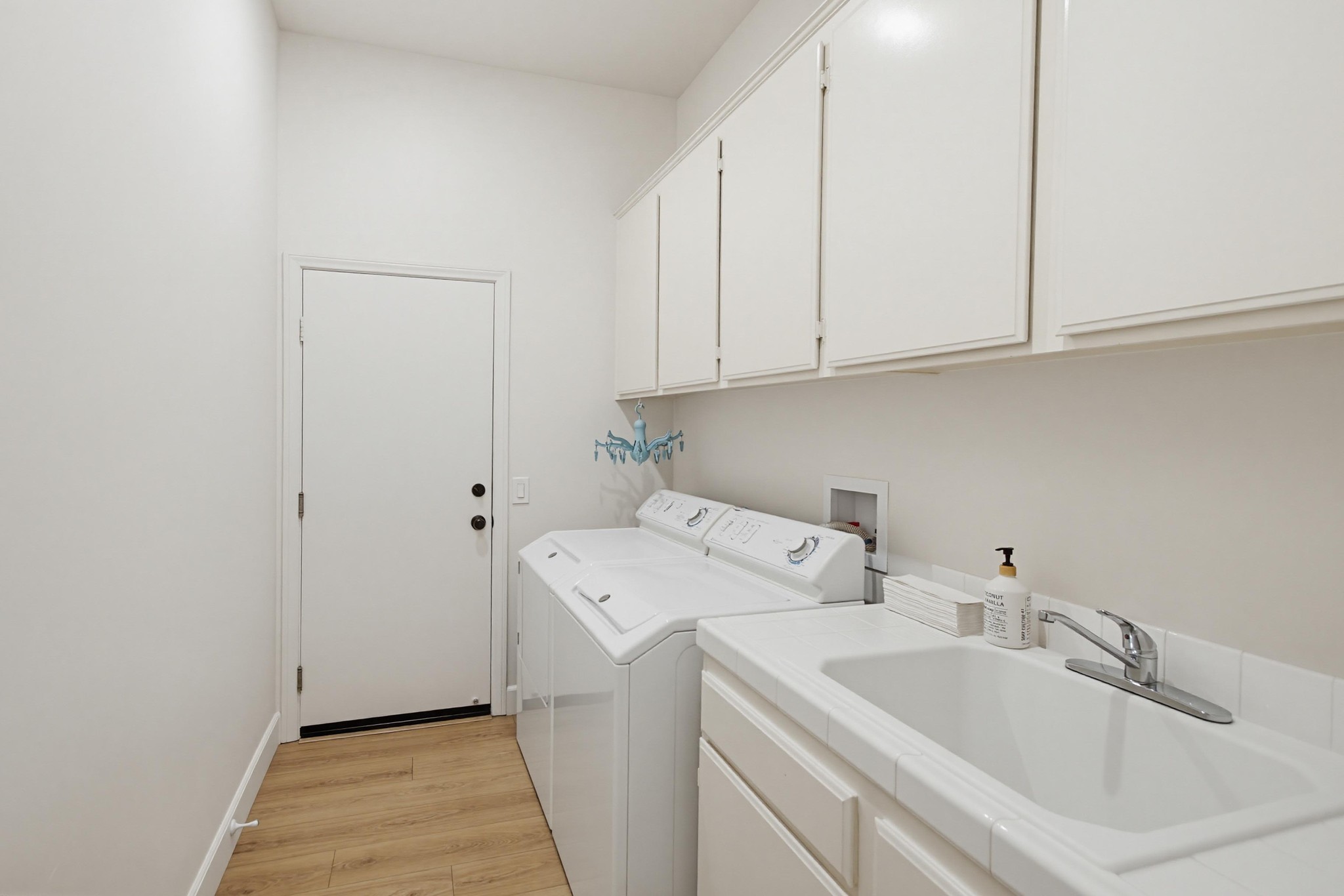 Virtual tour photo 52 of 142 for 3504 Nettle Pl
