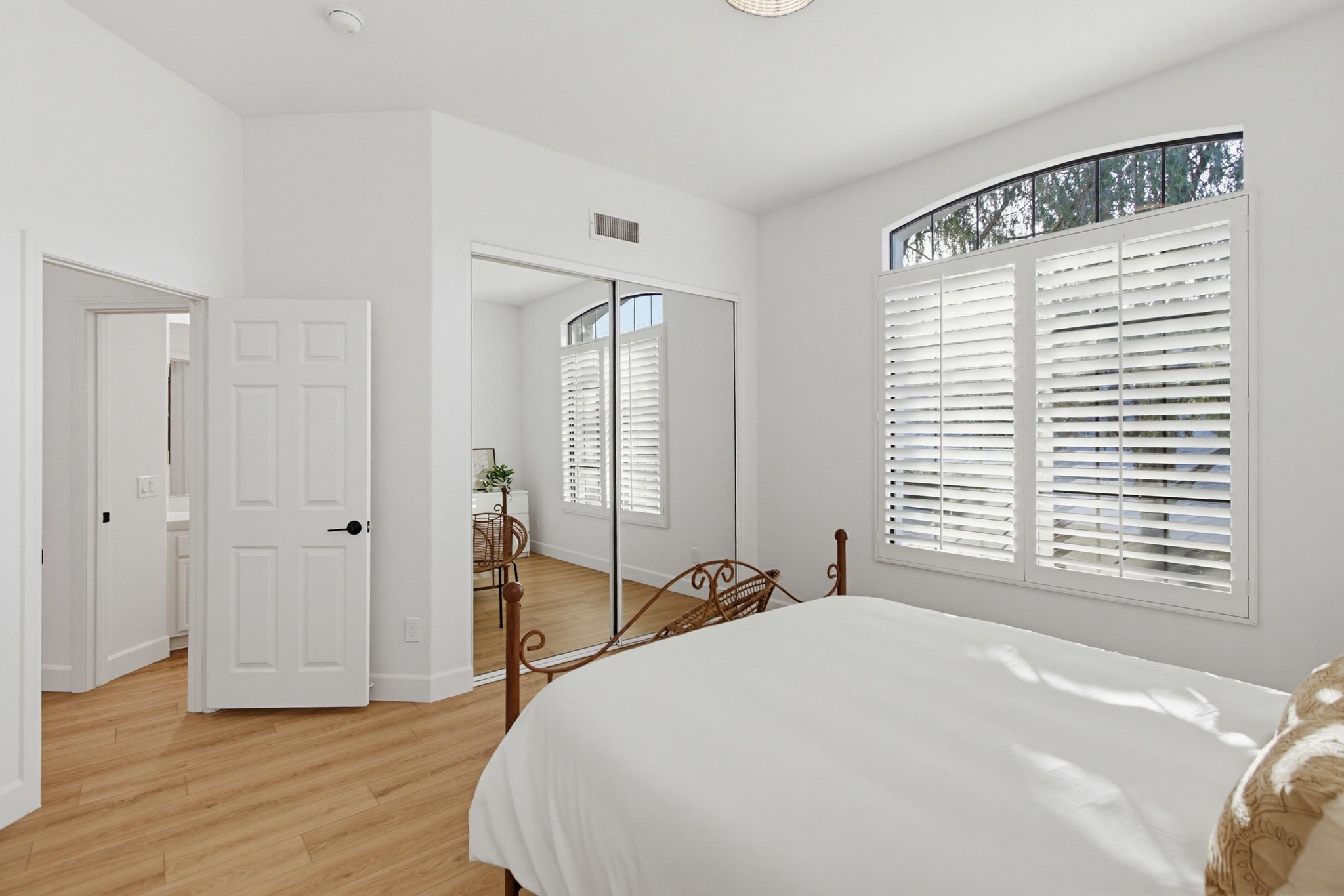Virtual tour photo 54 of 142 for 3504 Nettle Pl