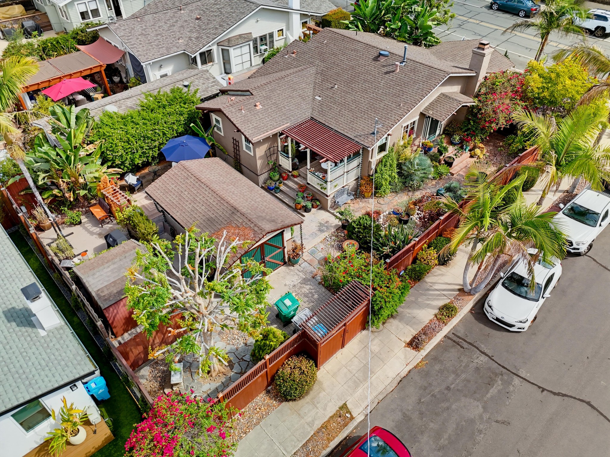 Virtual tour photo 8 of 86 for 3504 Texas St