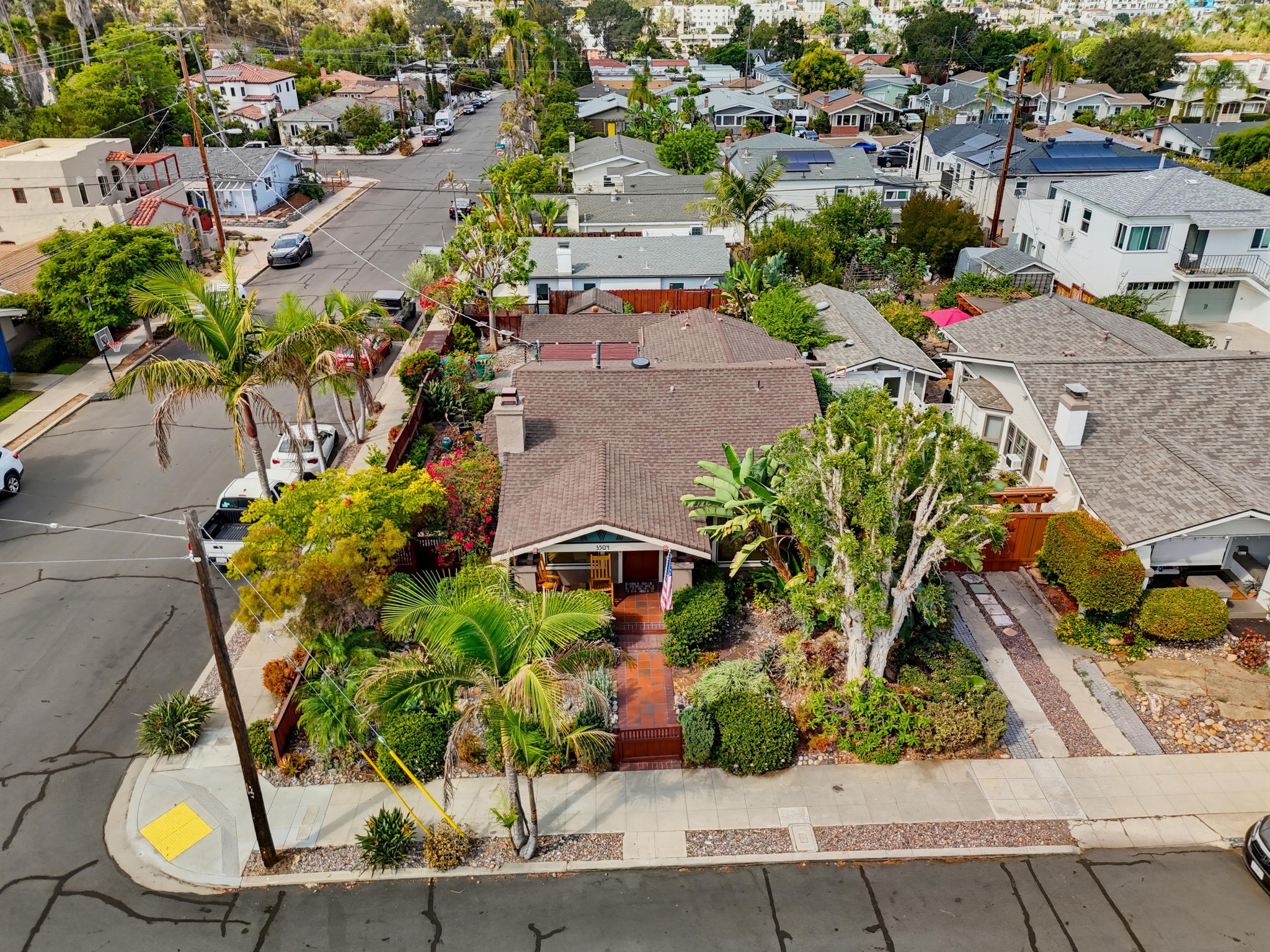 Virtual tour photo 10 of 86 for 3504 Texas St