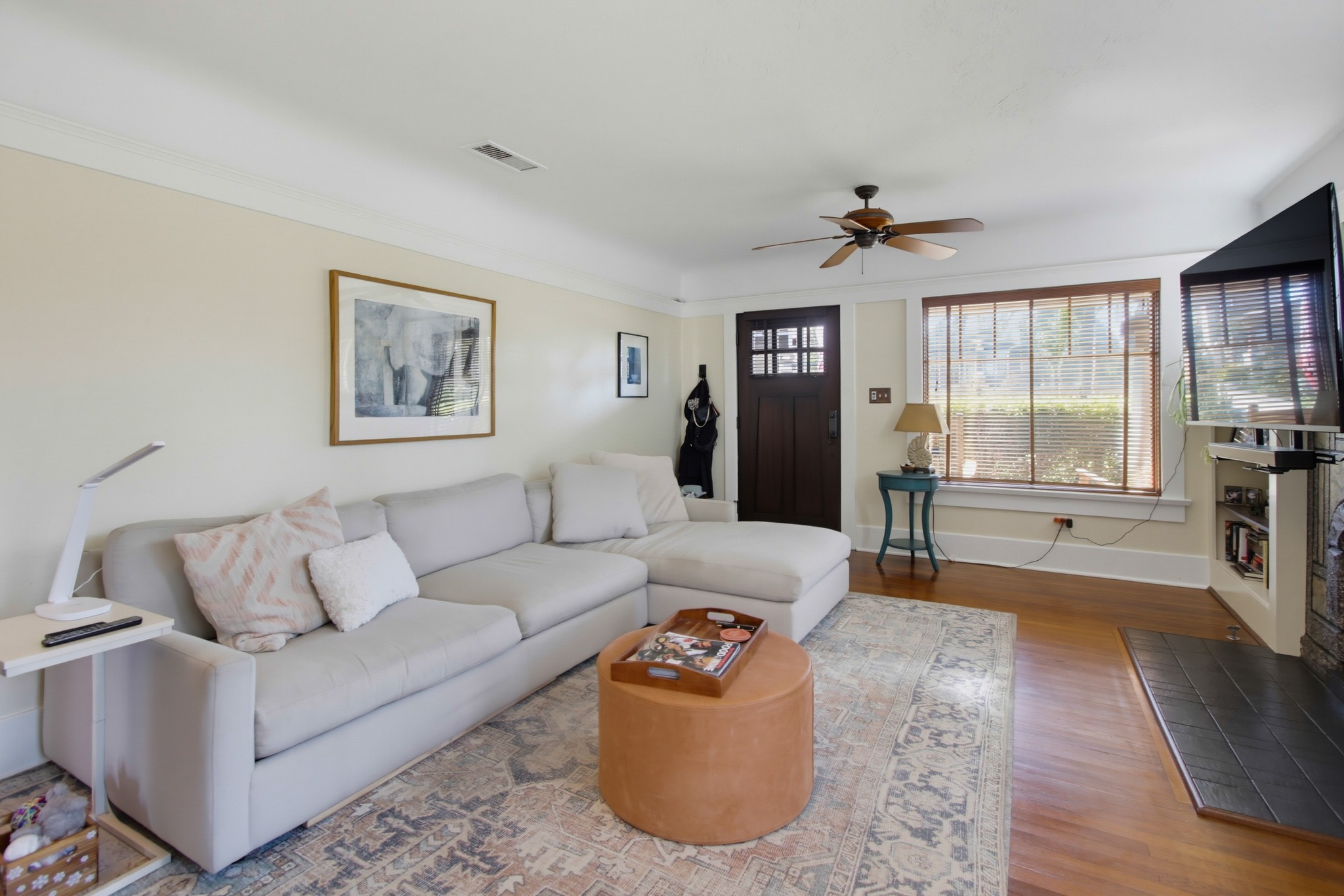 Virtual tour photo 41 of 86 for 3504 Texas St