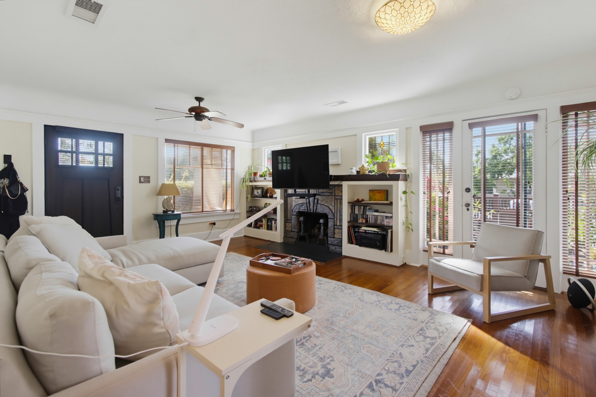 Virtual tour photo 42 of 86 for 3504 Texas St