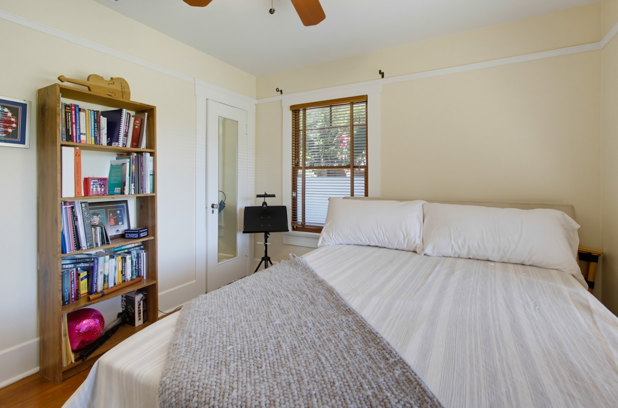 Virtual tour photo 57 of 86 for 3504 Texas St
