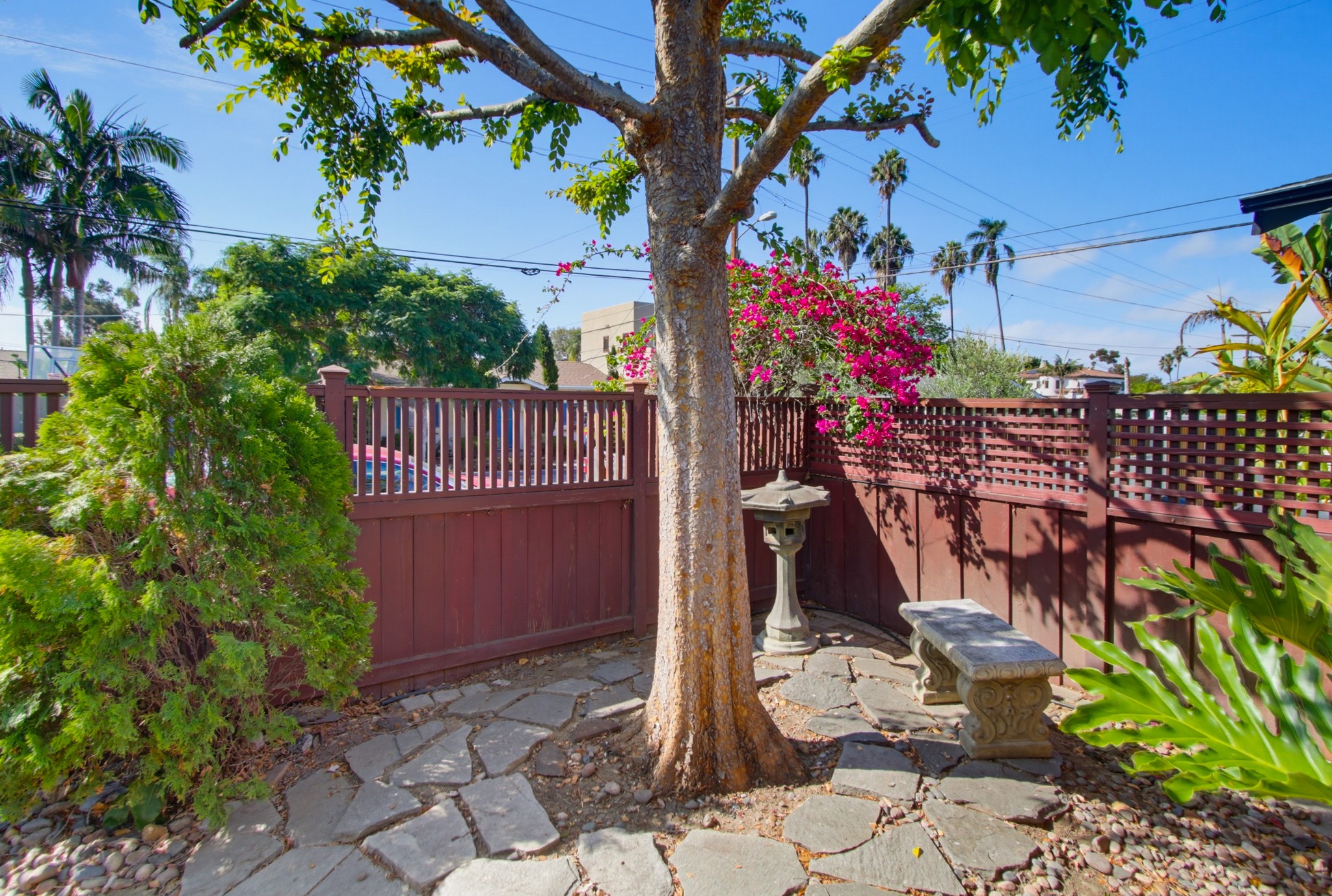 Virtual tour photo 72 of 86 for 3504 Texas St