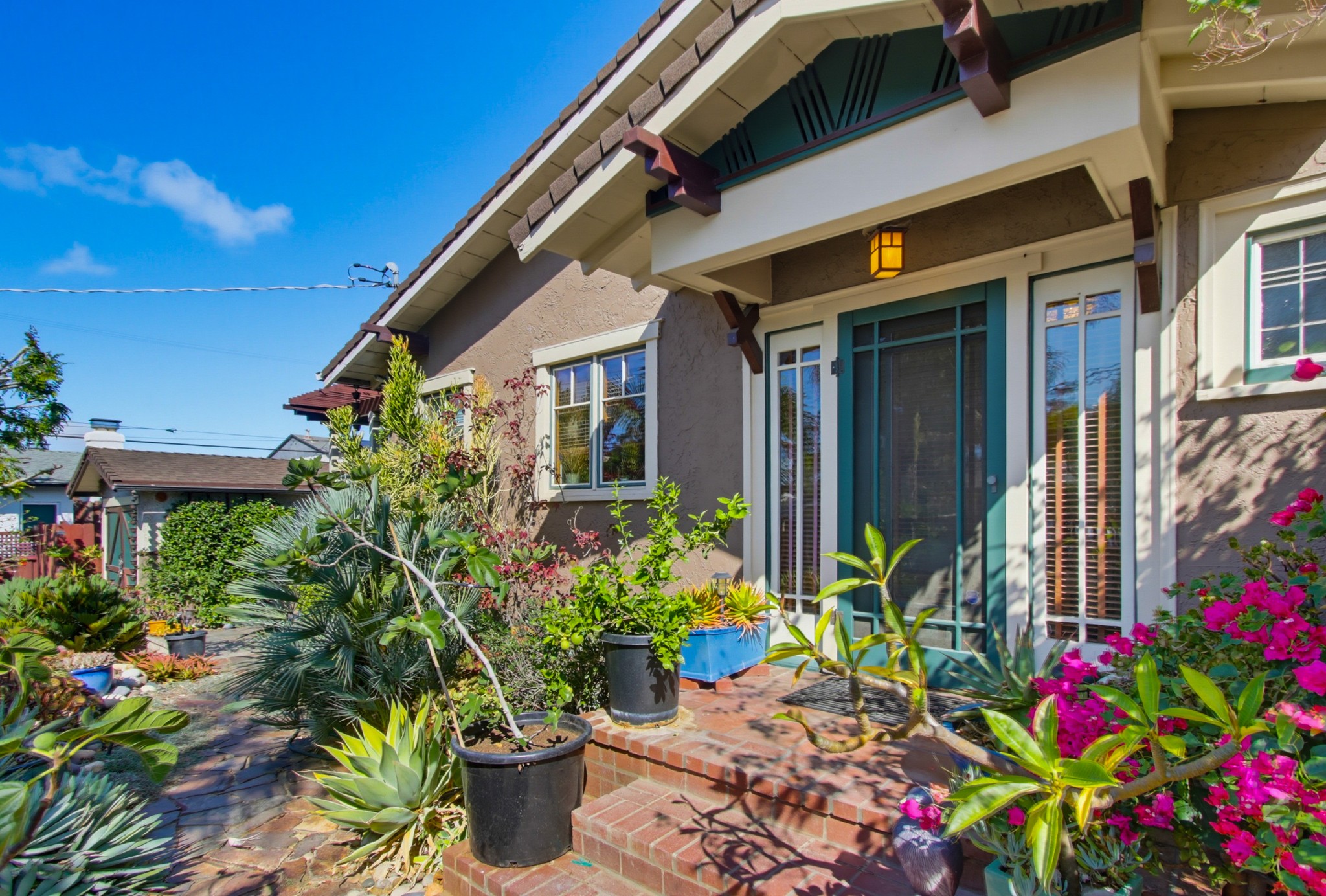 Virtual tour photo 82 of 86 for 3504 Texas St