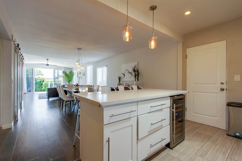 Virtual tour photo 13 of 40 for 3505 Baker St