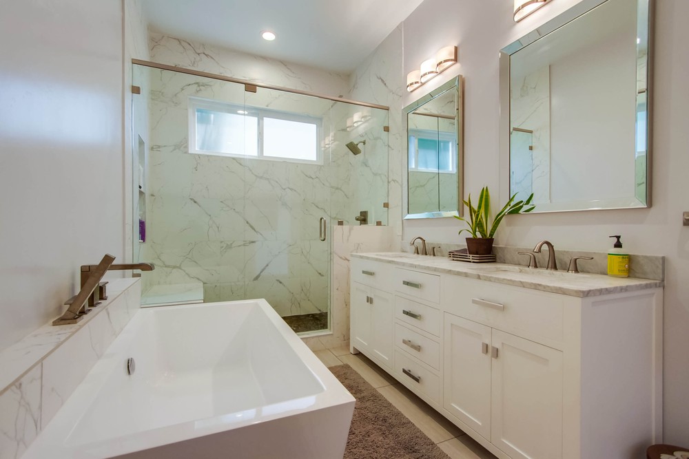 Virtual tour photo 18 of 40 for 3505 Baker St