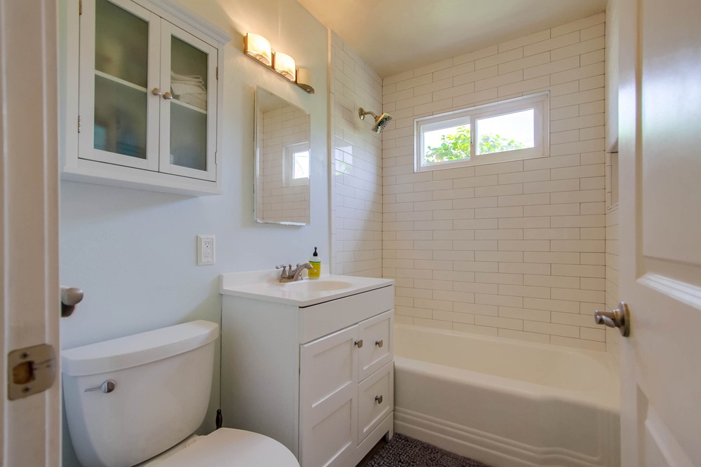 Virtual tour photo 23 of 40 for 3505 Baker St