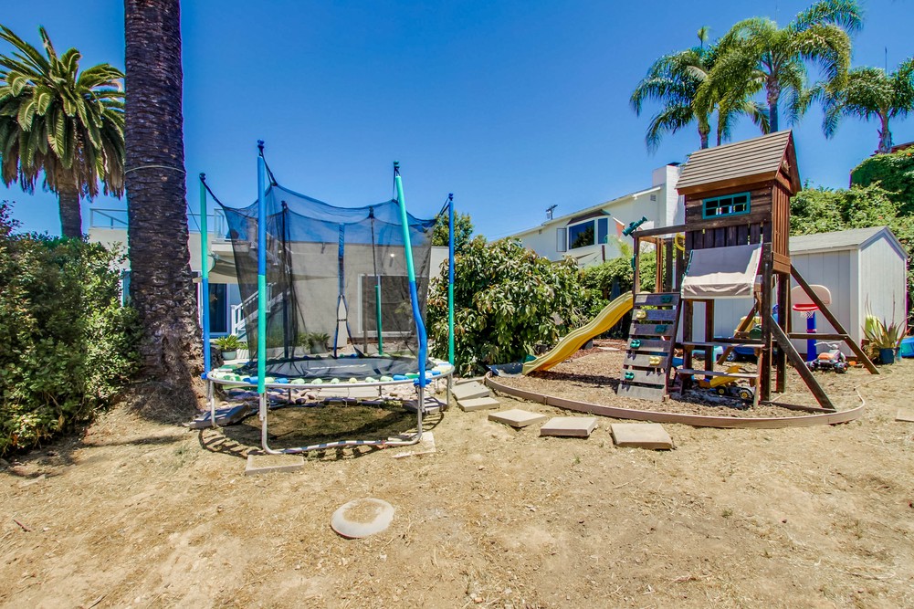 Virtual tour photo 34 of 40 for 3505 Baker St