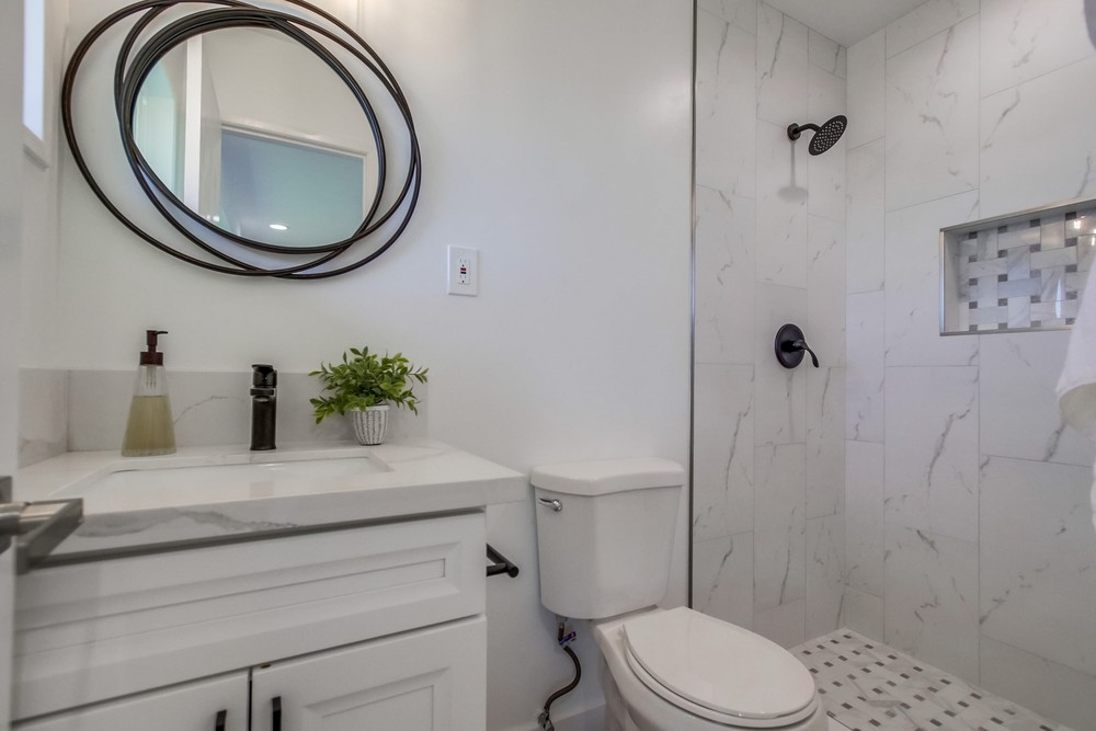 Virtual tour photo 32 of 53 for 3505 Ediwhar Ave