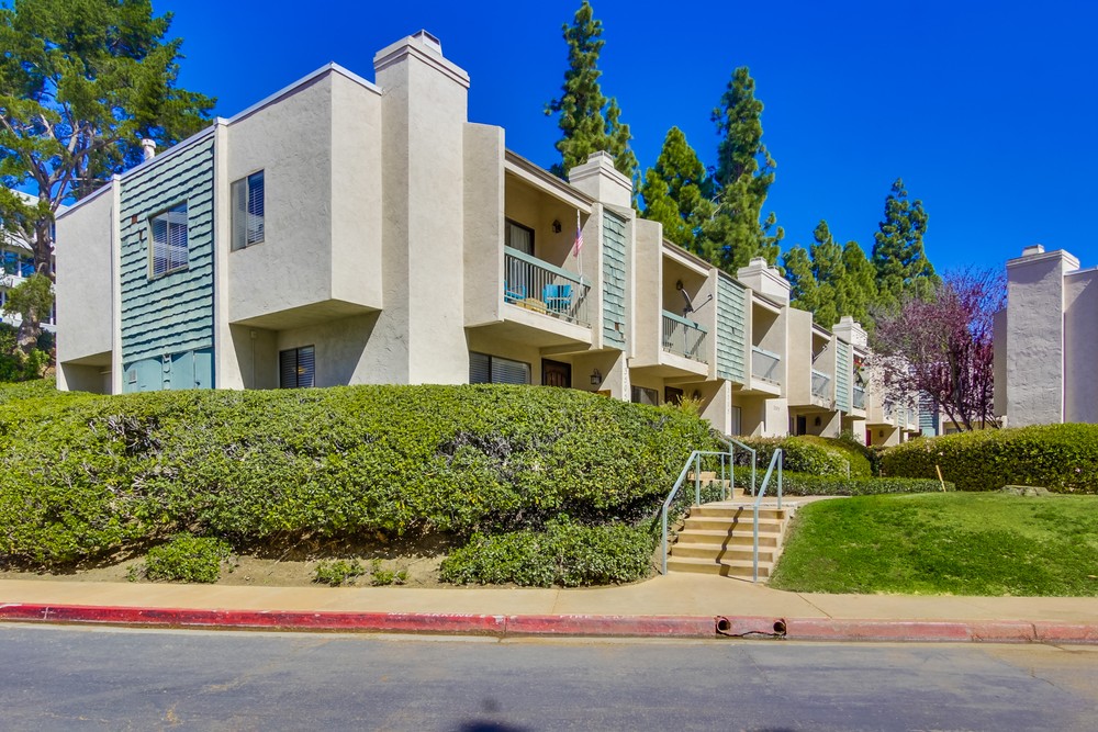 Virtual tour photo 1 of 36 for 3505 Monair Dr