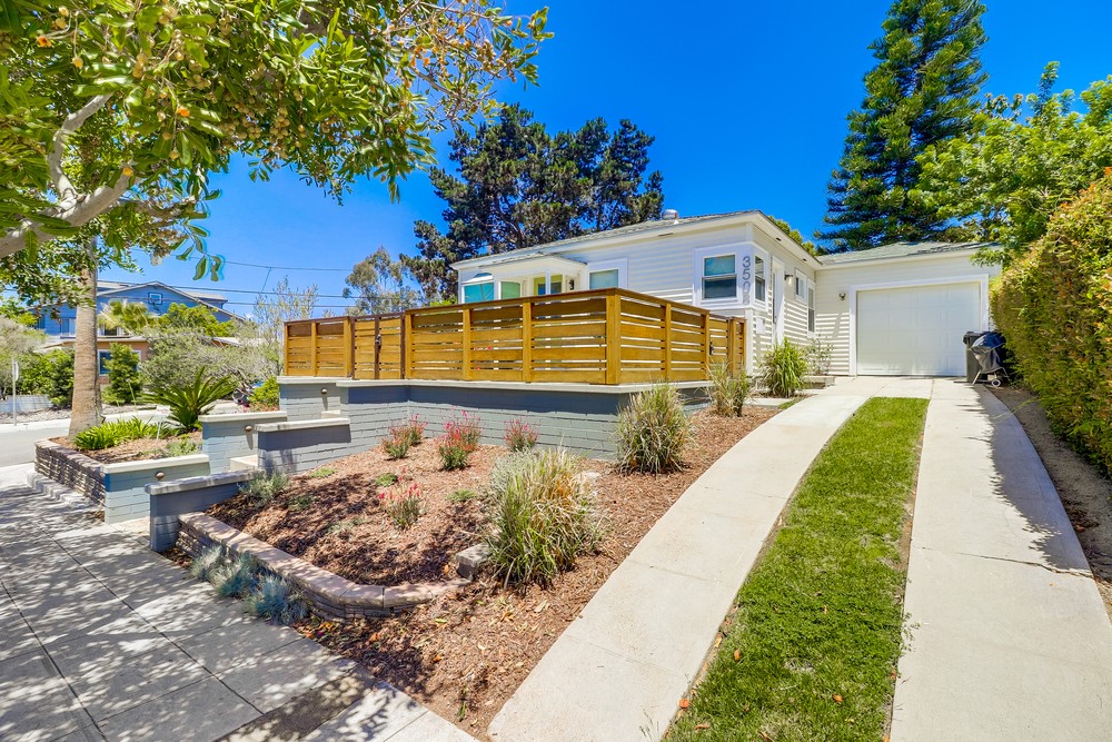 Virtual tour photo 3 of 36 for 3506 Juniper St