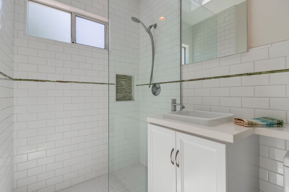 Virtual tour photo 28 of 36 for 3506 Juniper St