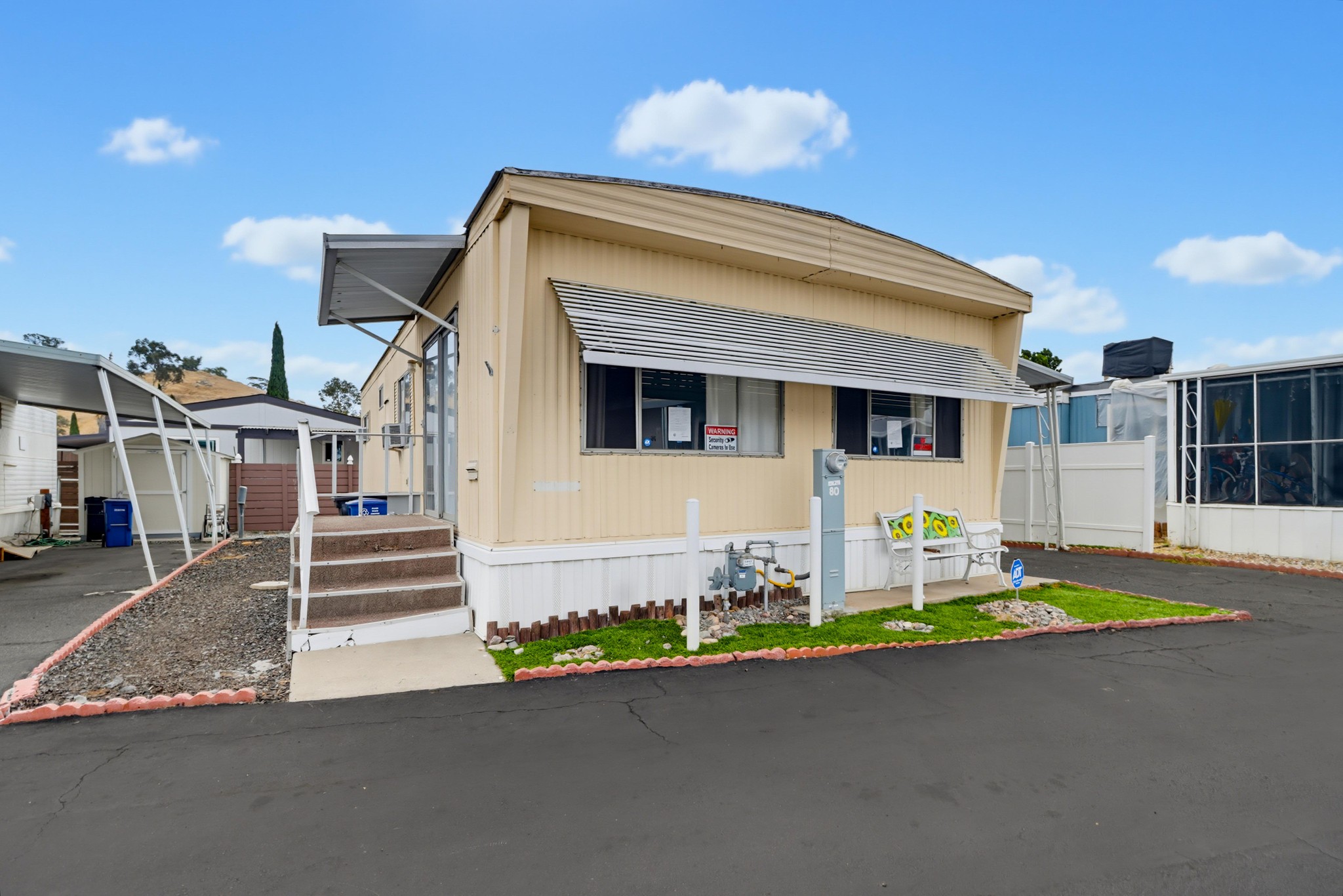 Virtual tour photo 3 of 31 for 351 E Bradley Ave Spc 80