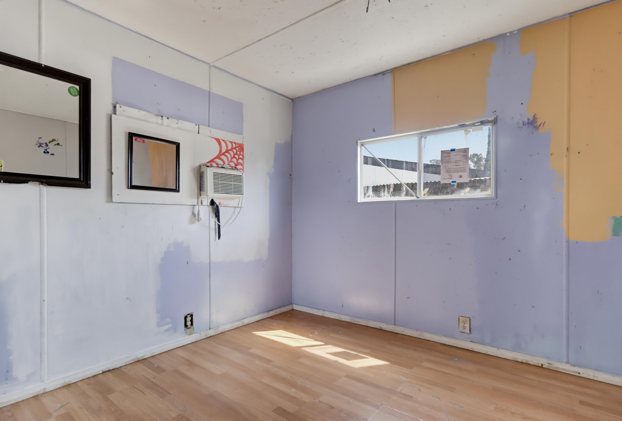 Virtual tour photo 17 of 31 for 351 E Bradley Ave Spc 80