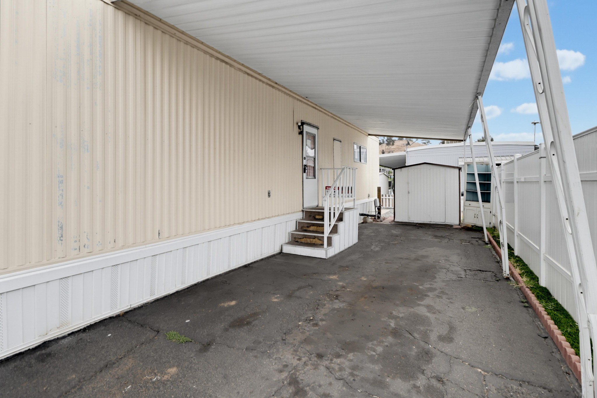 Virtual tour photo 25 of 31 for 351 E Bradley Ave Spc 80