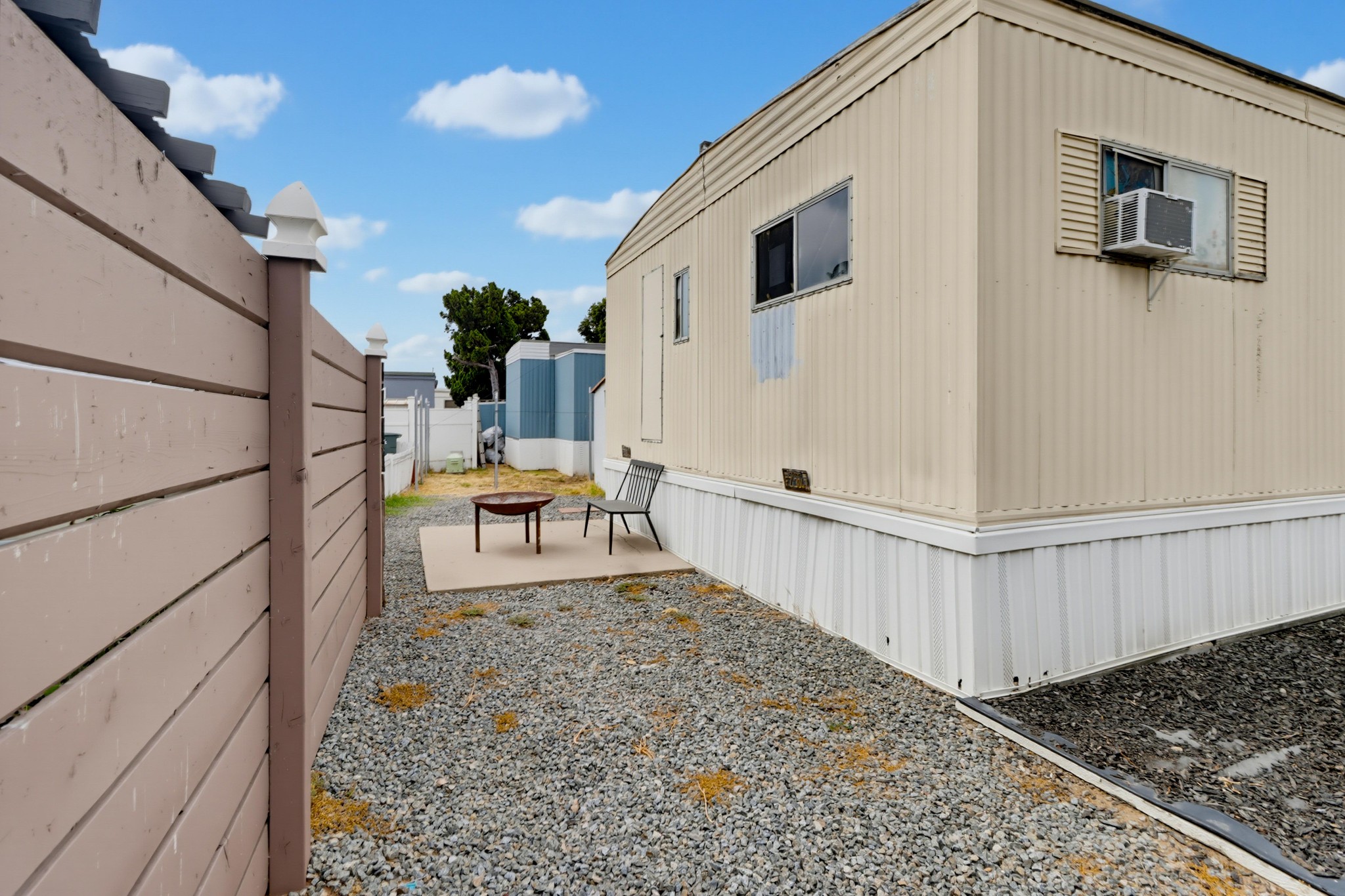 Virtual tour photo 28 of 31 for 351 E Bradley Ave Spc 80