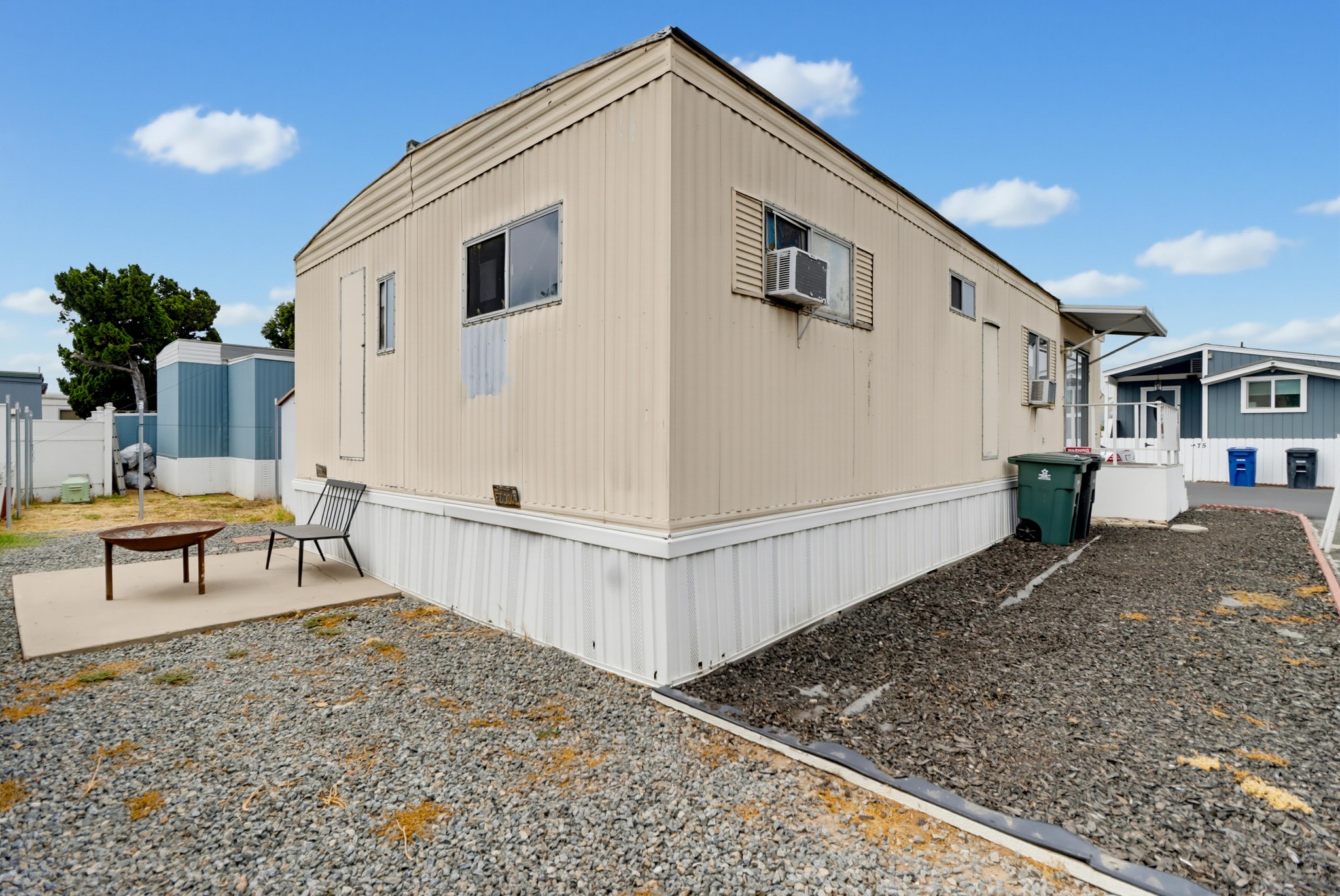 Virtual tour photo 29 of 31 for 351 E Bradley Ave Spc 80