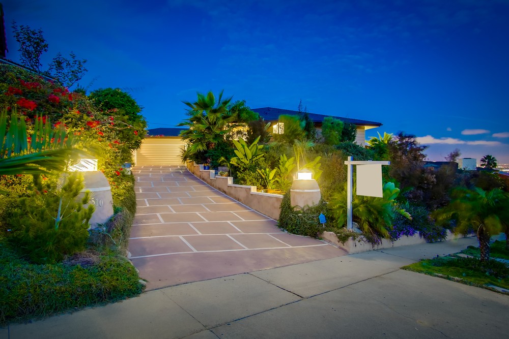 Virtual tour photo 3 of 131 for 3510 Garrison St
