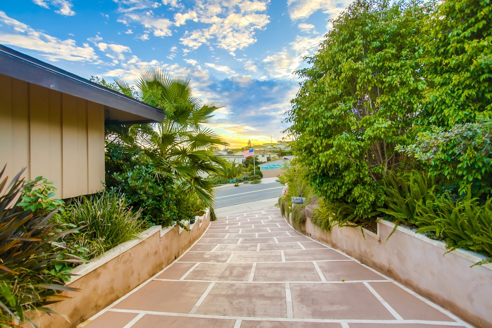 Virtual tour photo 94 of 131 for 3510 Garrison St