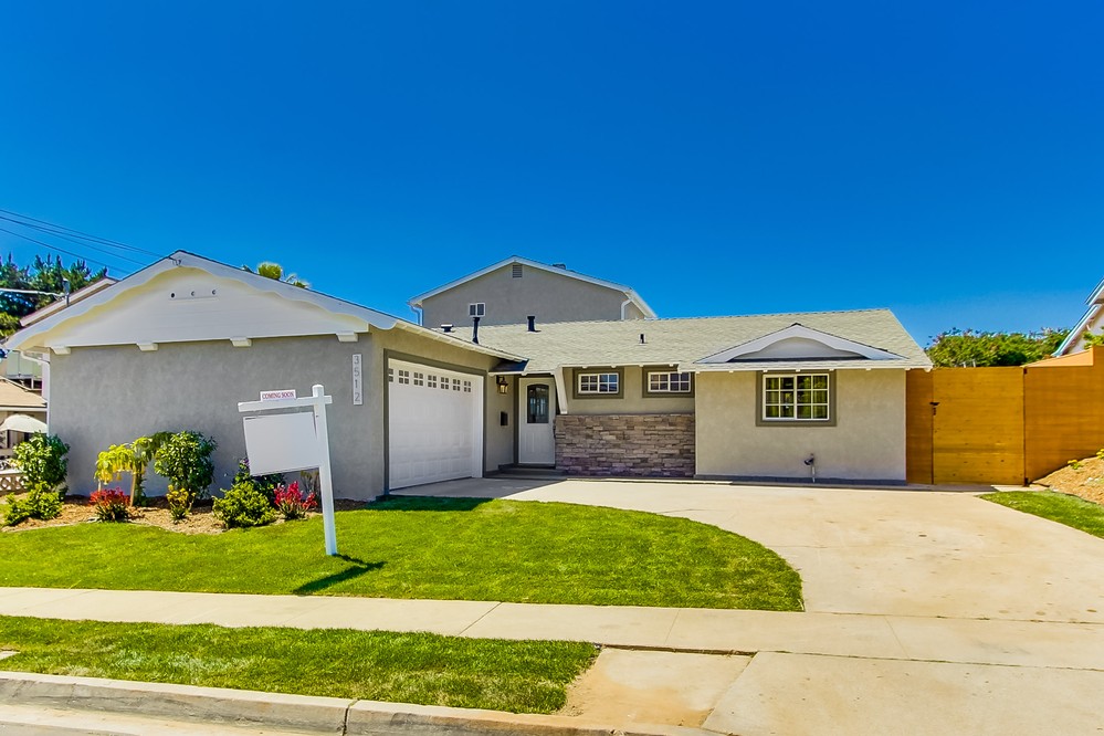 Virtual tour photo 3 of 36 for 3512 Mount Acomita Avenue