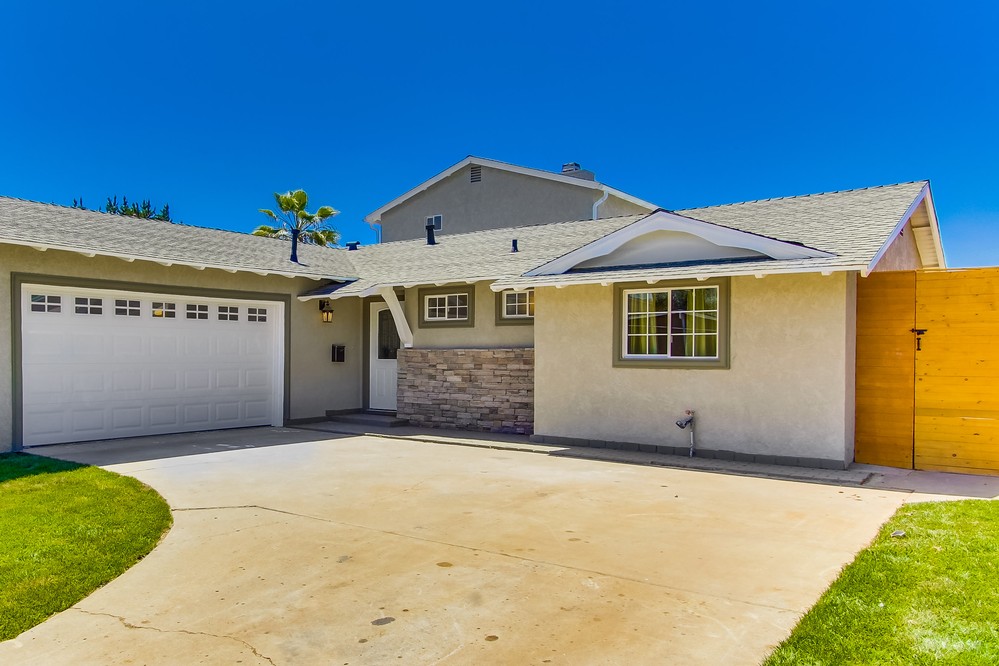 Virtual tour photo 4 of 36 for 3512 Mount Acomita Avenue