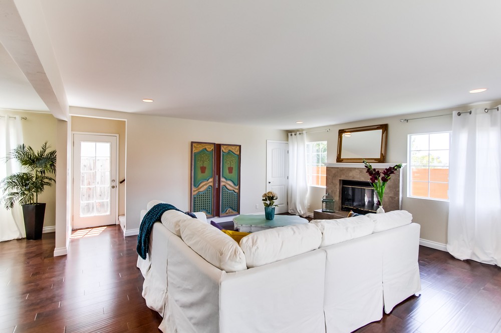 Virtual tour photo 6 of 36 for 3512 Mount Acomita Avenue