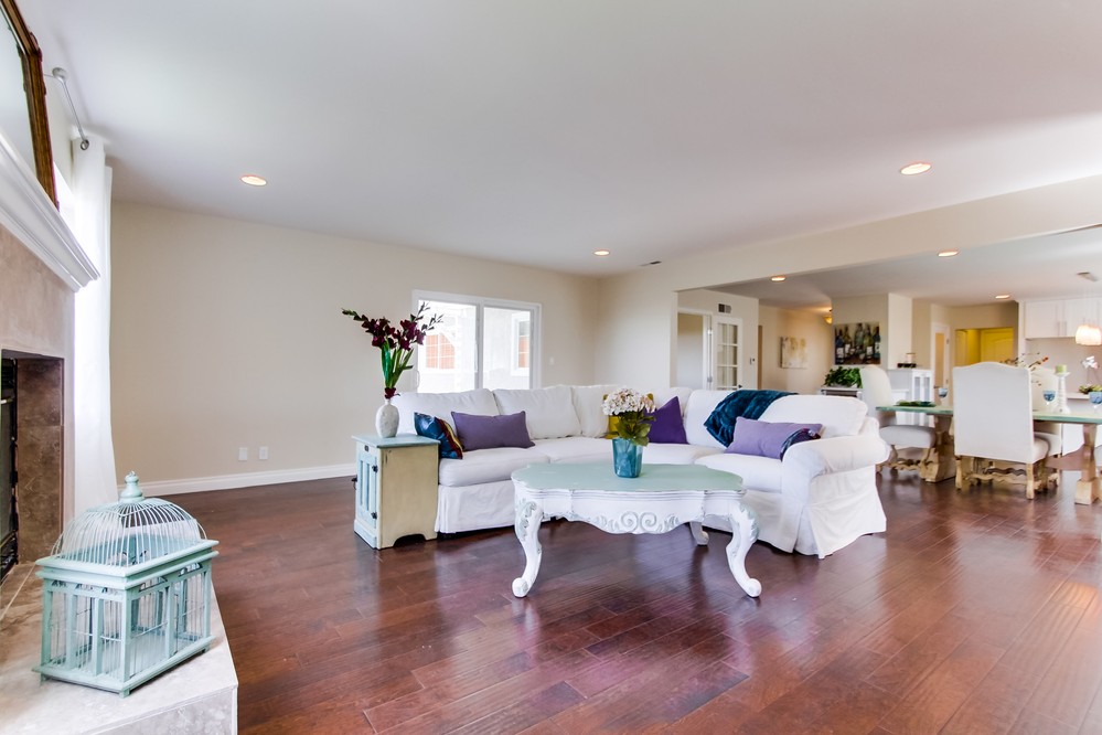 Virtual tour photo 8 of 36 for 3512 Mount Acomita Avenue