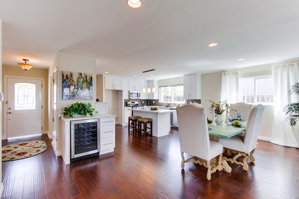 Virtual tour photo 10 of 36 for 3512 Mount Acomita Avenue