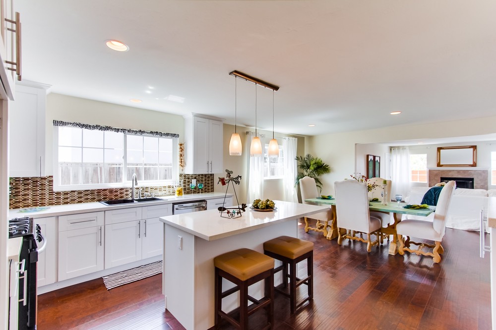 Virtual tour photo 15 of 36 for 3512 Mount Acomita Avenue
