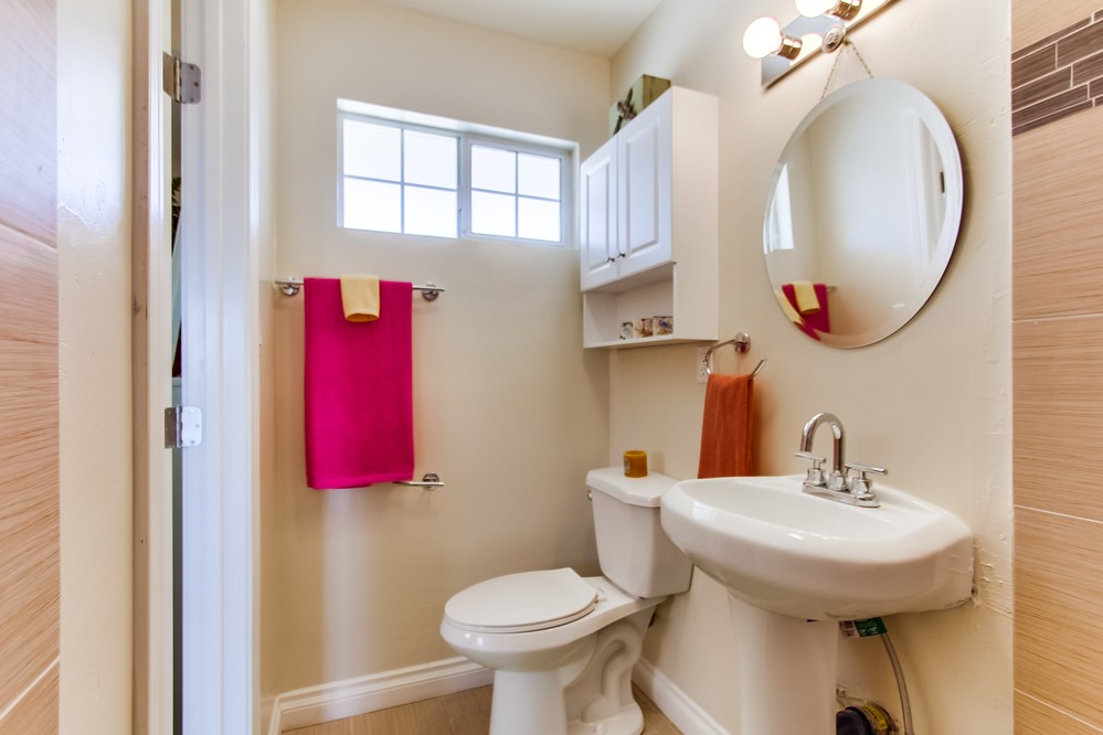 Virtual tour photo 24 of 36 for 3512 Mount Acomita Avenue
