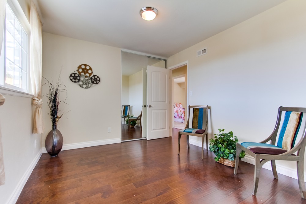 Virtual tour photo 27 of 36 for 3512 Mount Acomita Avenue