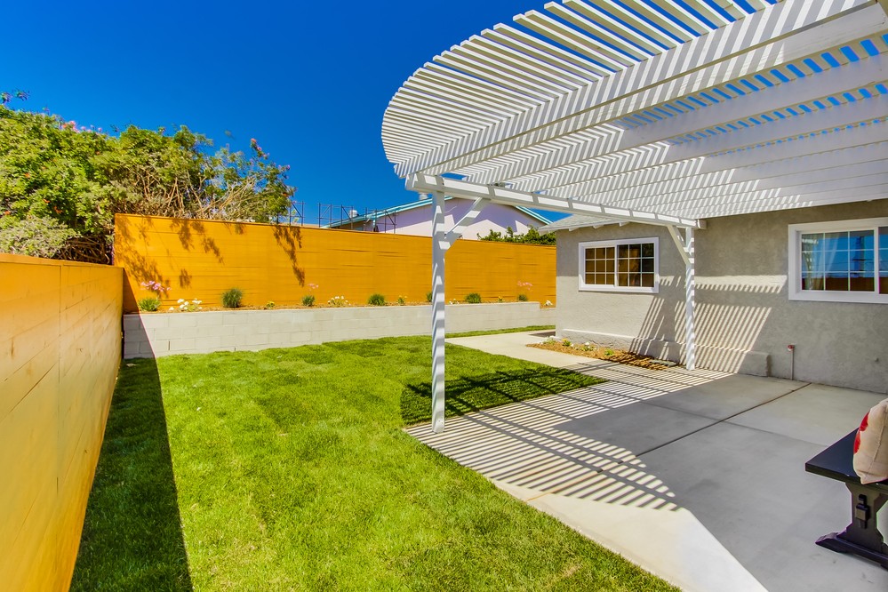 Virtual tour photo 34 of 36 for 3512 Mount Acomita Avenue