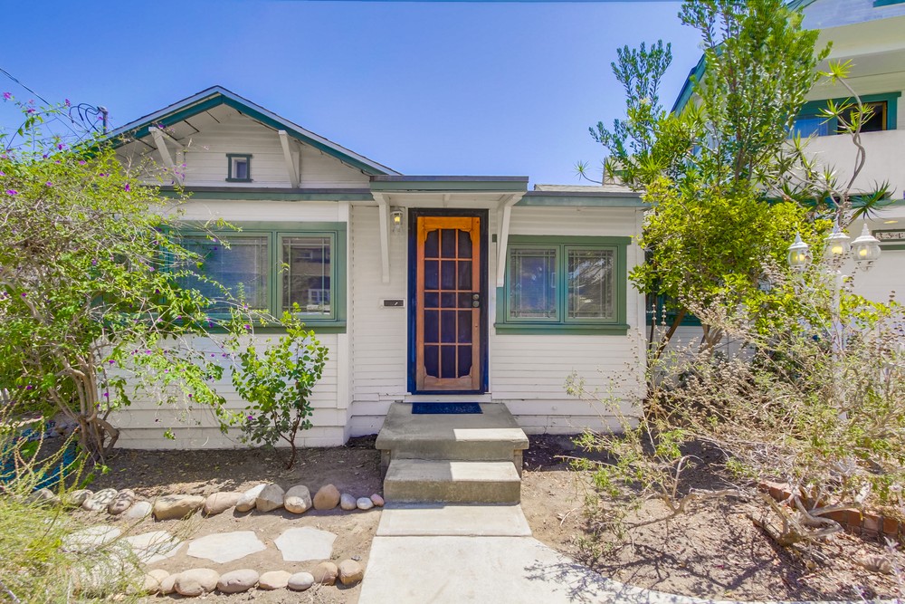 Virtual tour photo 5 of 44 for 3515 Sydney Pl