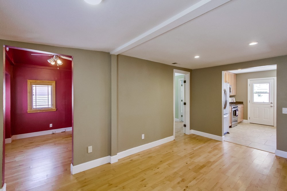 Virtual tour photo 6 of 44 for 3515 Sydney Pl