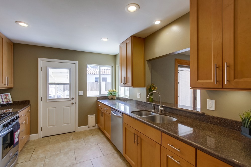 Virtual tour photo 14 of 44 for 3515 Sydney Pl