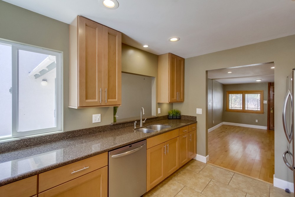 Virtual tour photo 15 of 44 for 3515 Sydney Pl