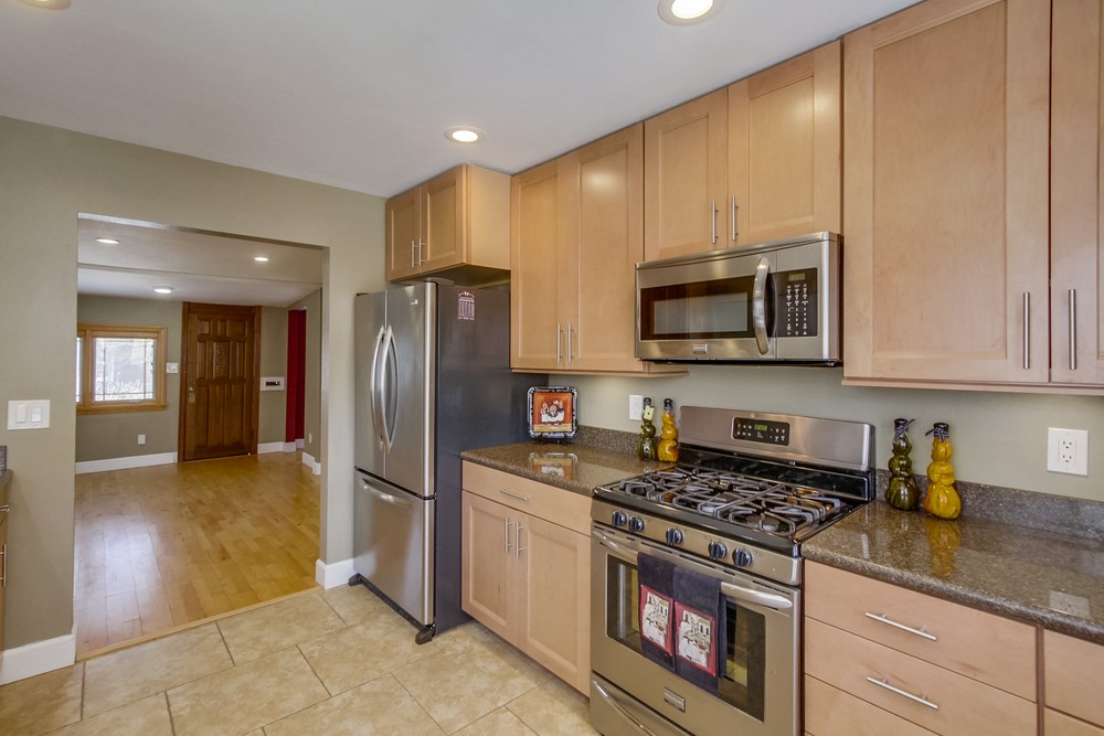 Virtual tour photo 16 of 44 for 3515 Sydney Pl