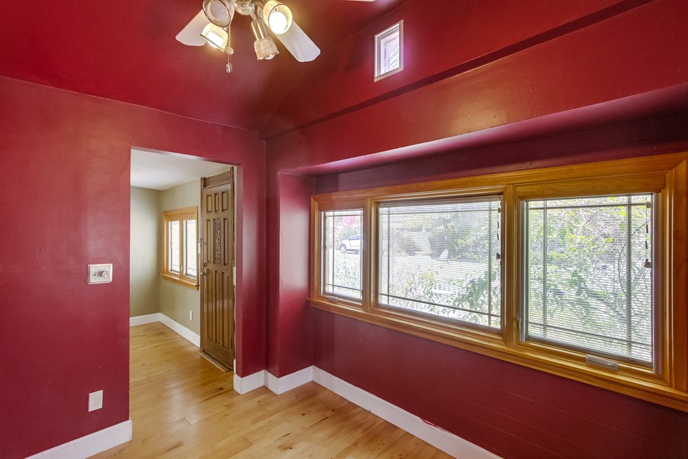 Virtual tour photo 32 of 44 for 3515 Sydney Pl