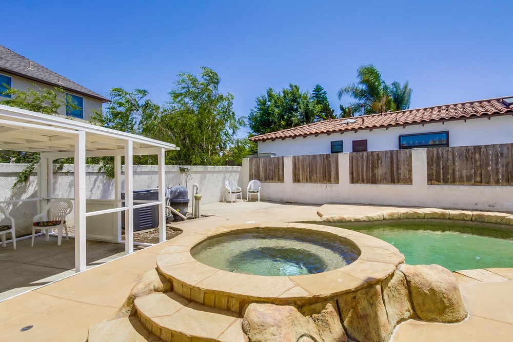 Virtual tour photo 39 of 44 for 3515 Sydney Pl
