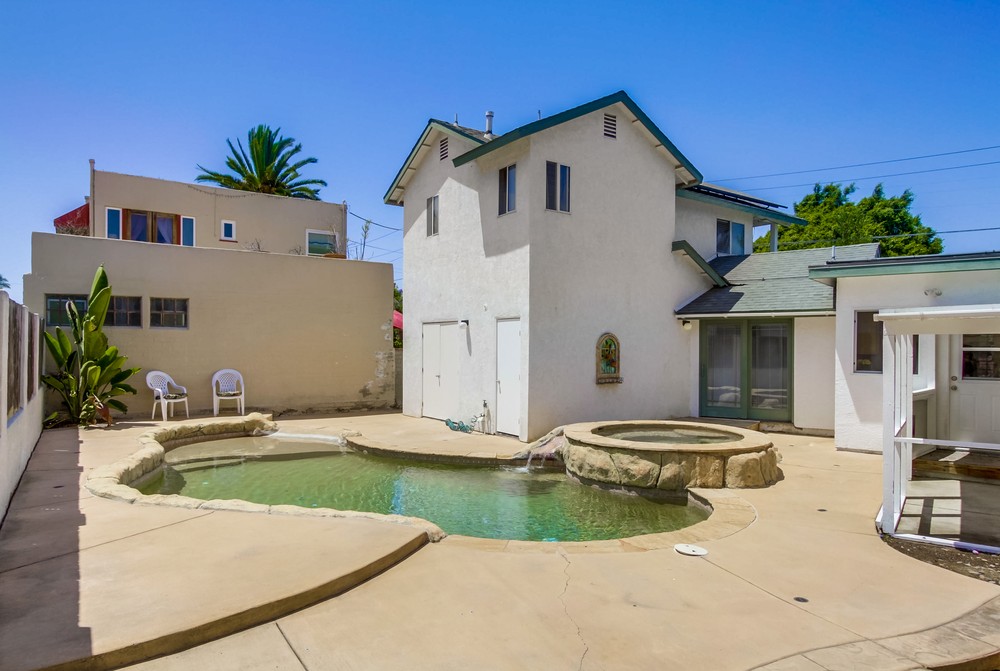 Virtual tour photo 41 of 44 for 3515 Sydney Pl