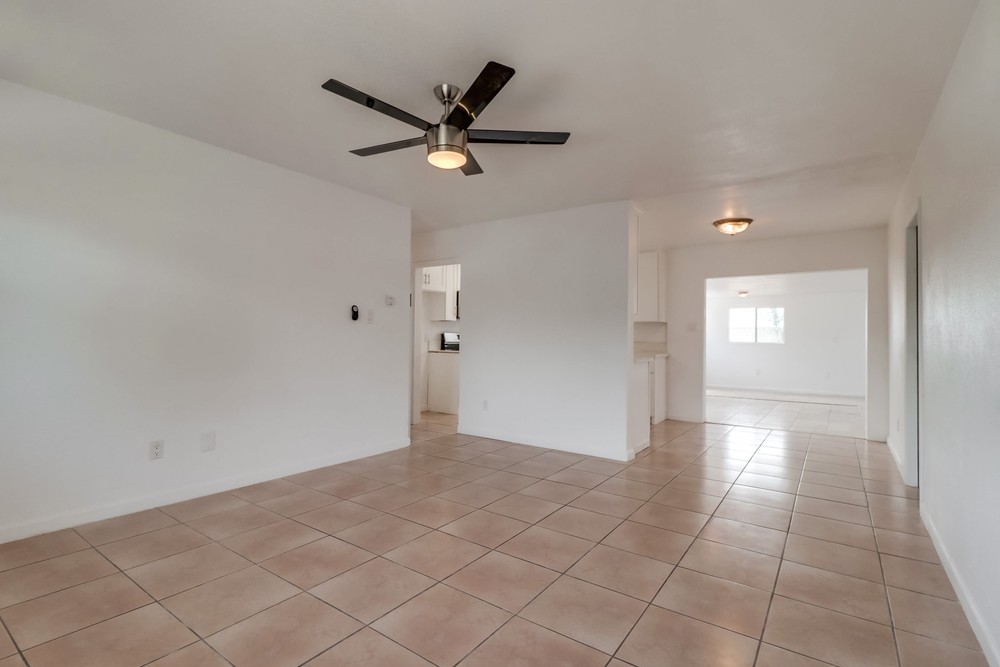 Virtual tour photo 12 of 39 for 352 Sawtelle Ave
