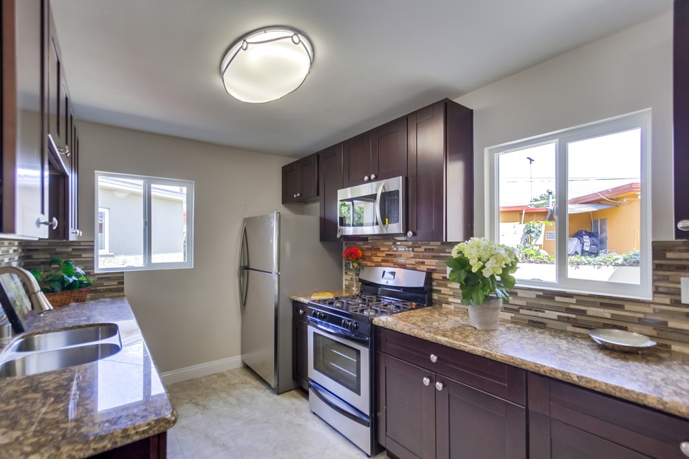 Virtual tour photo 12 of 29 for 3520 Acacia Street